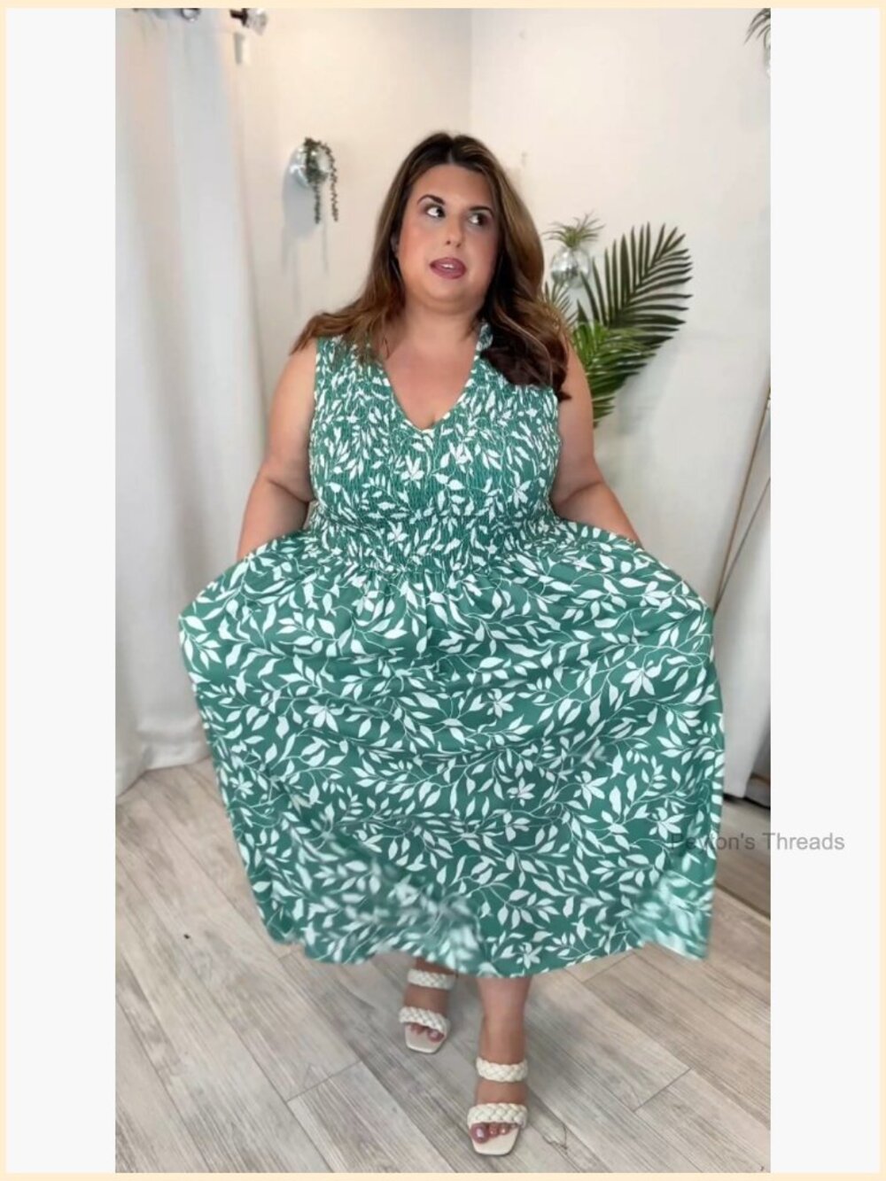 Plus Size Sleeveless V-Neck Maxi Dress Smocked Casual Wedding Guest - Picture 7 of 7